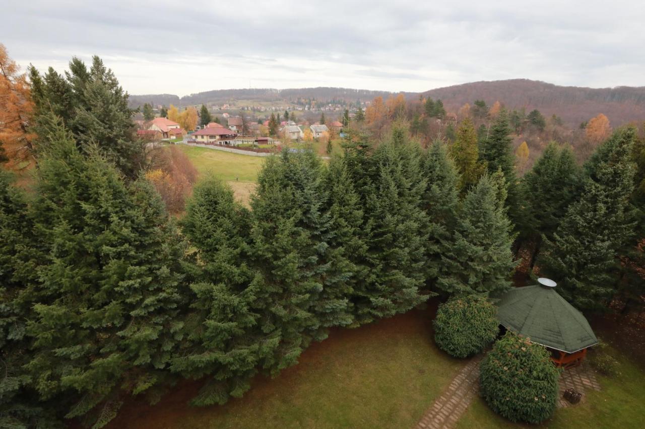 Geopark Panzió Bukkszentkereszt Kültér fotó